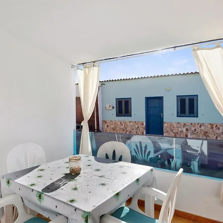 Casa Acosta En Apartment El Remo